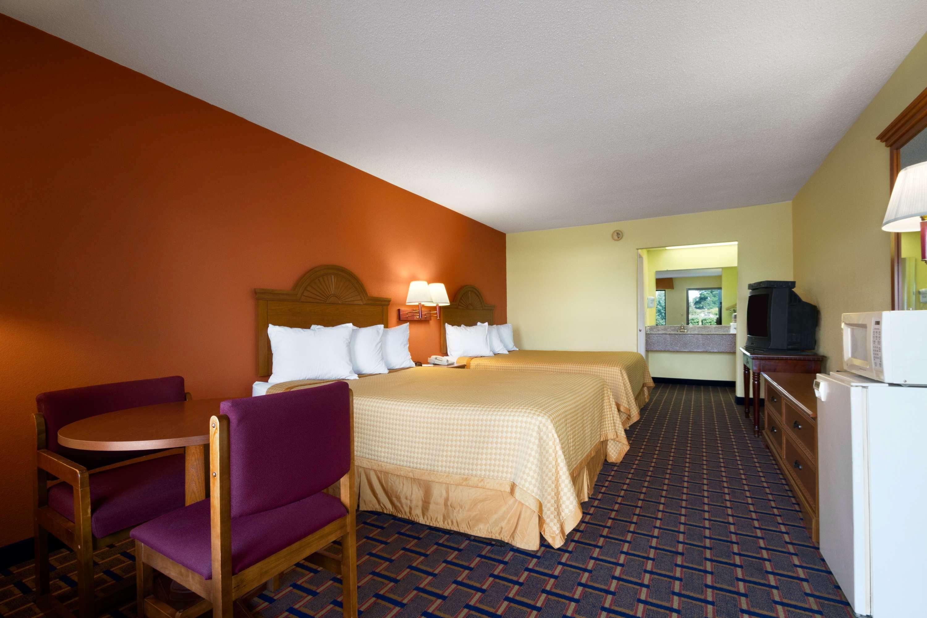 Days Inn By Wyndham Richburg Luaran gambar
